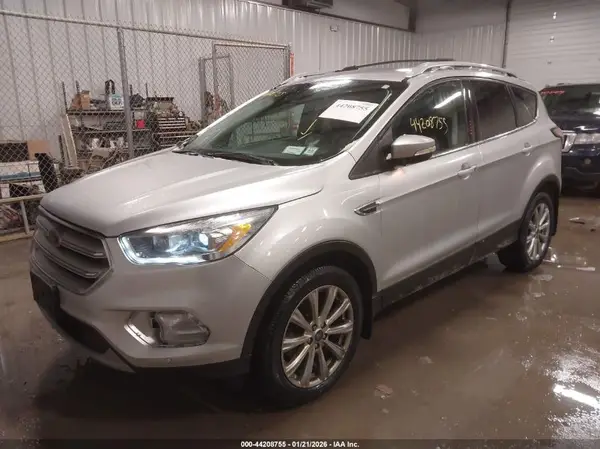 1FMCU9J94JUD01847 2018 FORD ESCAPE - Image 2