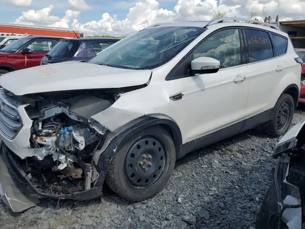 1FMCU9J94JUD09141 2018 FORD ESCAPE - Image 1