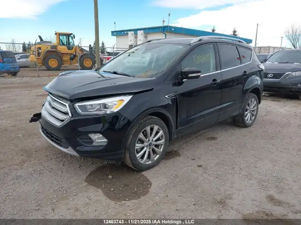 1FMCU9J94JUD52765 2018 FORD ESCAPE - Image 2