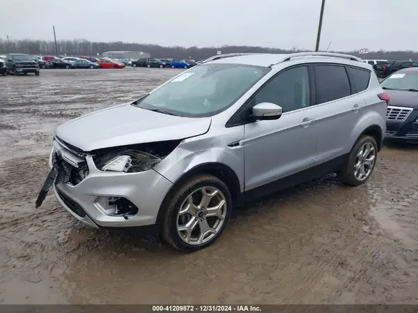 1FMCU9J94KUA04062 2019 FORD ESCAPE - Image 2