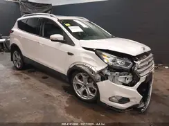 1FMCU9J94KUA28247 2019 FORD ESCAPE