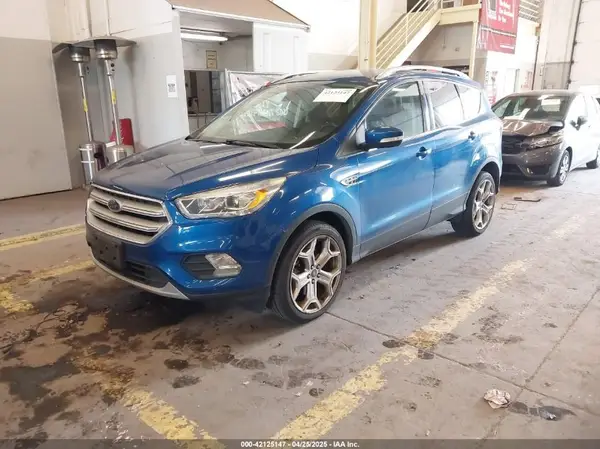 1FMCU9J94KUA55562 2019 FORD ESCAPE - Image 2