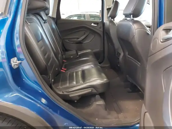 1FMCU9J94KUA55562 2019 FORD ESCAPE - Image 8