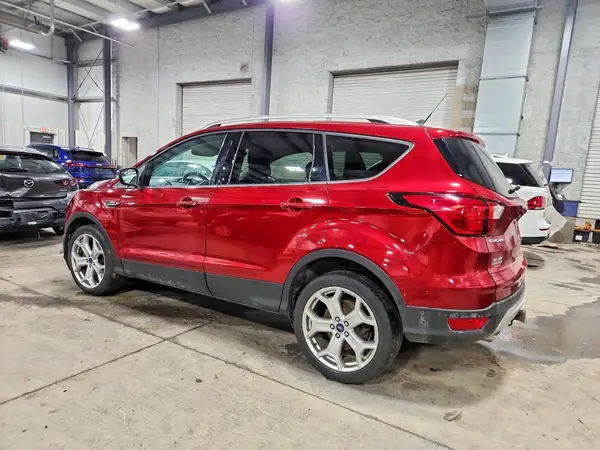 1FMCU9J94KUB60988 2019 FORD ESCAPE - Image 2