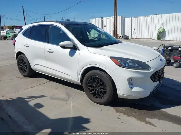 1FMCU9J94LUA11479 2020 FORD ESCAPE - Image 1