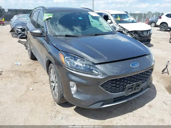 1FMCU9J94LUA15595 2020 FORD ESCAPE - Image 1
