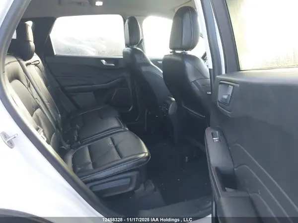 1FMCU9J94NUA54478 2022 FORD ESCAPE - Image 8