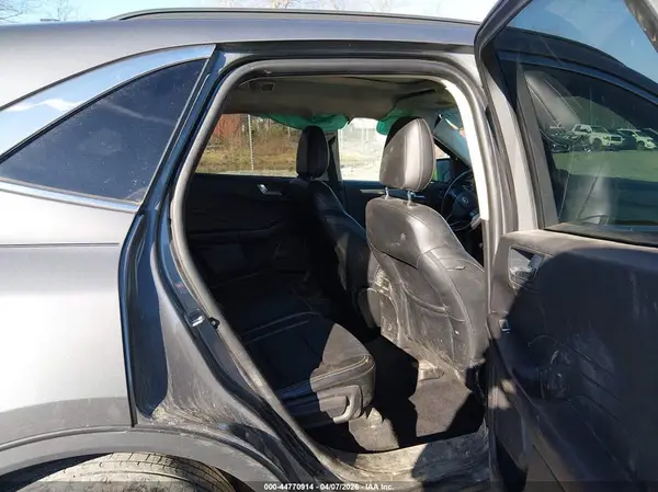 1FMCU9J94NUB61806 2022 FORD ESCAPE - Image 8