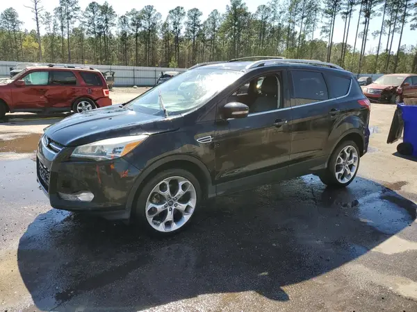 1FMCU9J95GUA25946 2016 FORD ESCAPE - Image 1