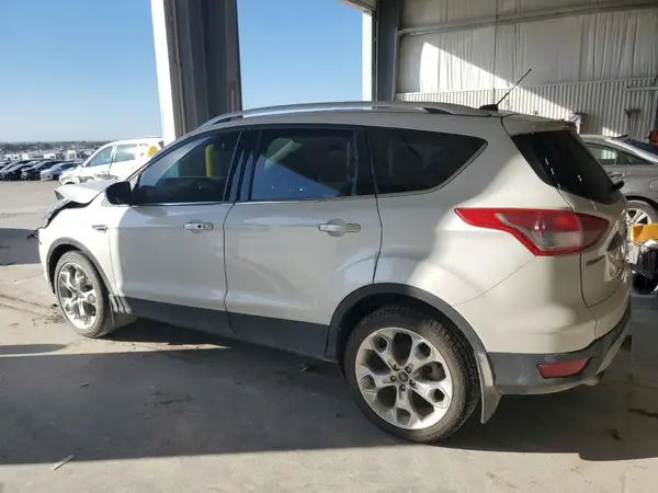 1FMCU9J95GUA29379 2016 FORD ESCAPE - Image 2