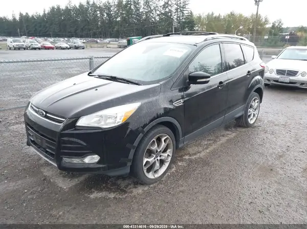 1FMCU9J95GUB45858 2016 FORD ESCAPE - Image 2
