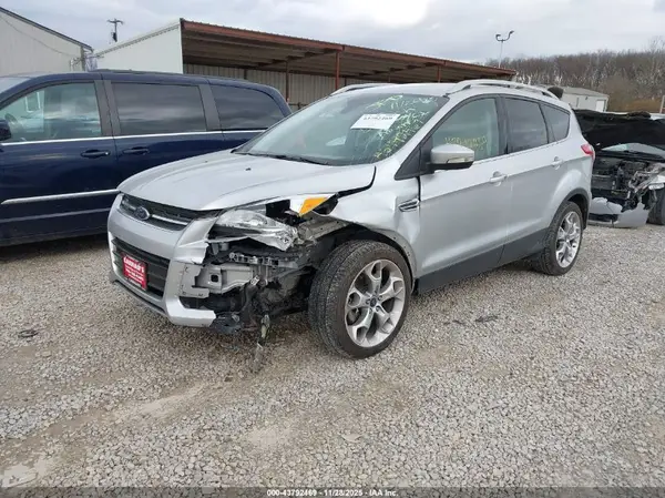 1FMCU9J95GUC27475 2016 FORD ESCAPE - Image 2