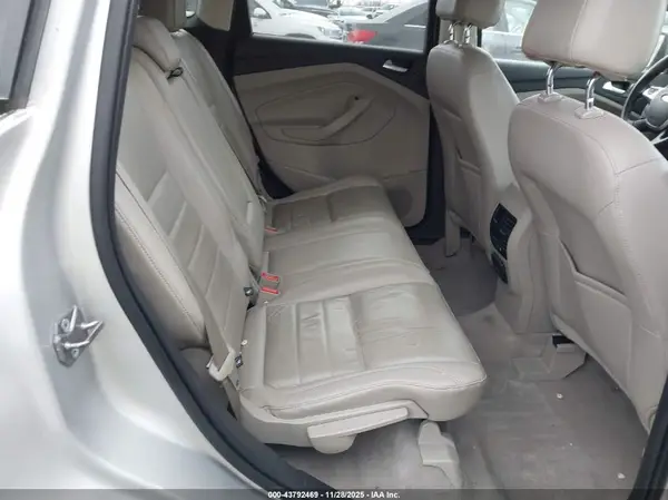 1FMCU9J95GUC27475 2016 FORD ESCAPE - Image 8