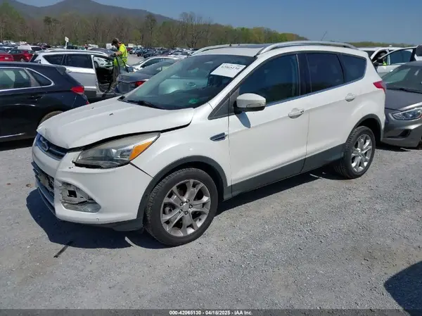 1FMCU9J95GUC52053 2016 FORD ESCAPE - Image 2