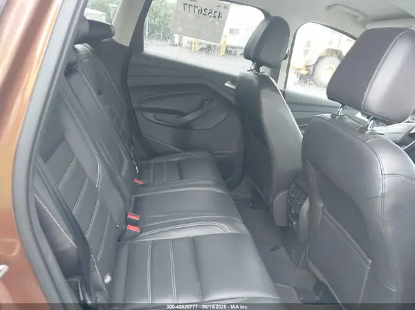 1FMCU9J95HUA02328 2017 FORD ESCAPE - Image 8