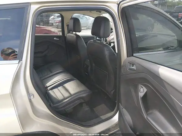 1FMCU9J95HUA04063 2017 FORD ESCAPE - Image 8