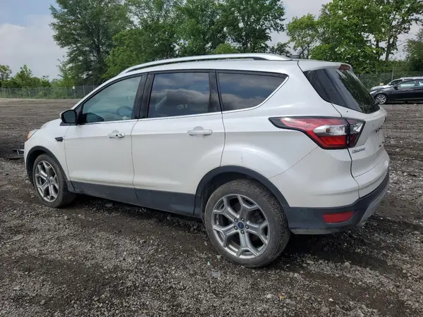 1FMCU9J95HUA13233 2017 FORD ESCAPE - Image 2