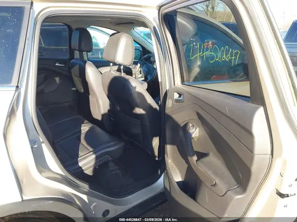 1FMCU9J95HUA27567 2017 FORD ESCAPE - Image 8