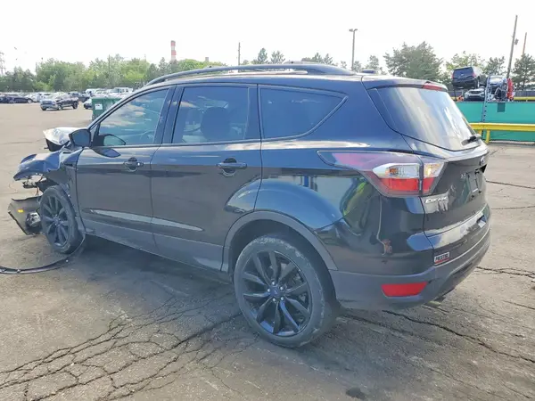 1FMCU9J95HUA28072 2017 FORD ESCAPE - Image 2