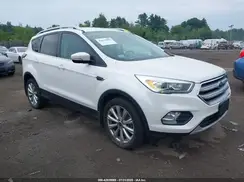1FMCU9J95HUA35281 2017 FORD ESCAPE