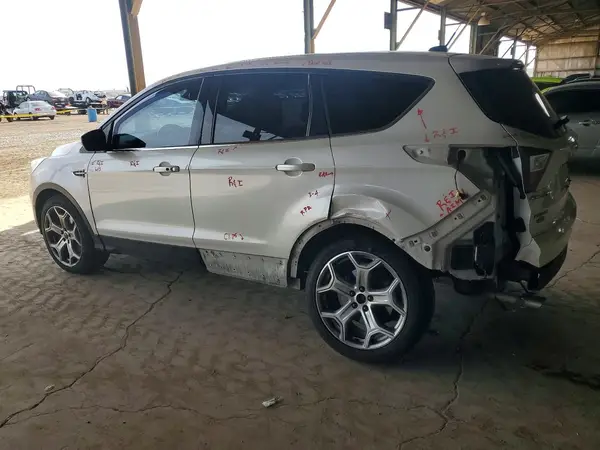 1FMCU9J95HUA37046 2017 FORD ESCAPE - Image 2