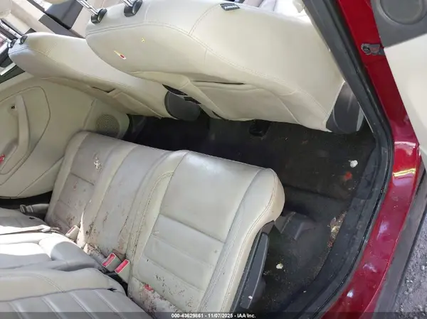 1FMCU9J95HUA45423 2017 FORD ESCAPE - Image 8