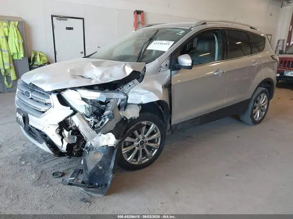 1FMCU9J95HUA56891 2017 FORD ESCAPE - Image 2