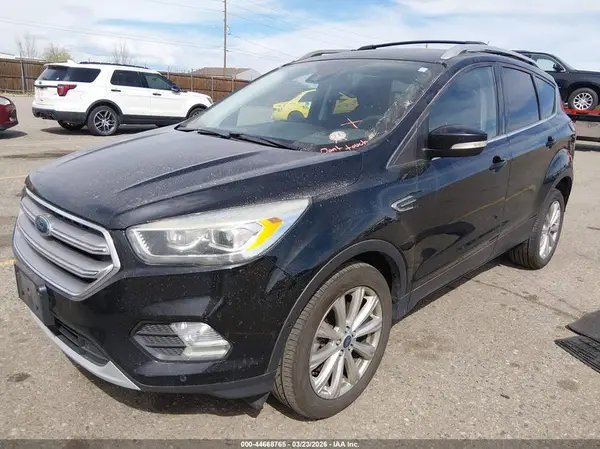 1FMCU9J95HUA64330 2017 FORD ESCAPE - Image 2