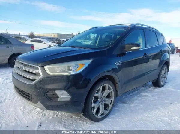 1FMCU9J95HUA65848 2017 FORD ESCAPE - Image 2