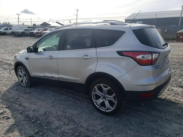 1FMCU9J95HUA70239 2017 FORD ESCAPE - Image 2