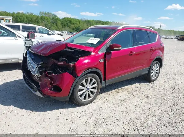 1FMCU9J95HUA73593 2017 FORD ESCAPE - Image 2