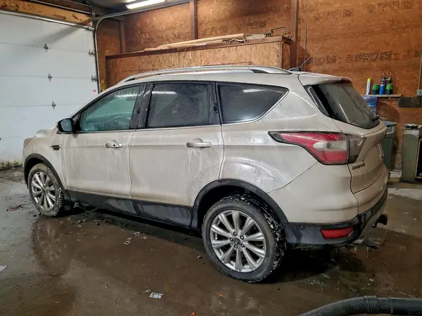 1FMCU9J95HUAD3656 2017 FORD ESCAPE - Image 2