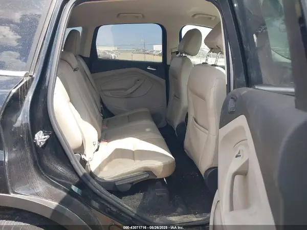 1FMCU9J95HUC11598 2017 FORD ESCAPE - Image 8