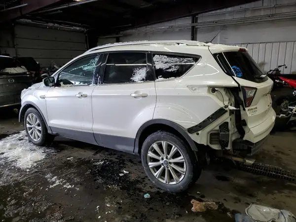 1FMCU9J95HUC35934 2017 FORD ESCAPE - Image 2