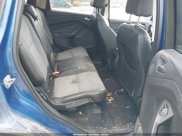 1FMCU9J95HUC70103 2017 FORD ESCAPE - Image 8