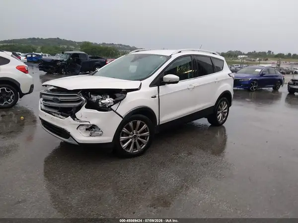 1FMCU9J95HUC77729 2017 FORD ESCAPE - Image 2