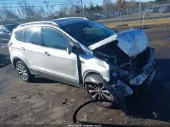 1FMCU9J95HUD05450 2017 FORD ESCAPE