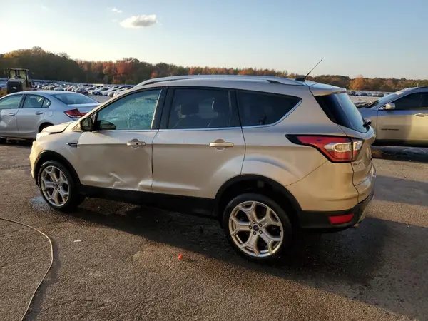 1FMCU9J95HUD17548 2017 FORD ESCAPE - Image 2