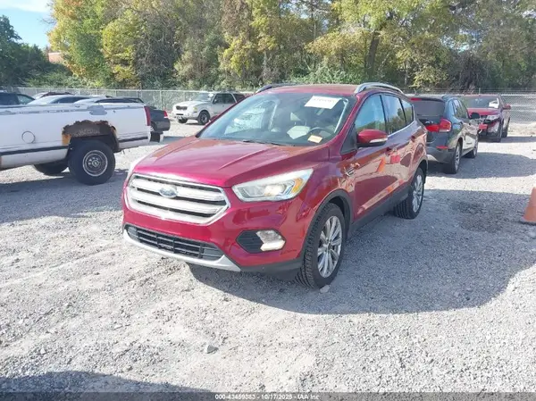 1FMCU9J95HUD45740 2017 FORD ESCAPE - Image 2