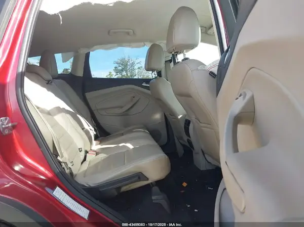 1FMCU9J95HUD45740 2017 FORD ESCAPE - Image 8
