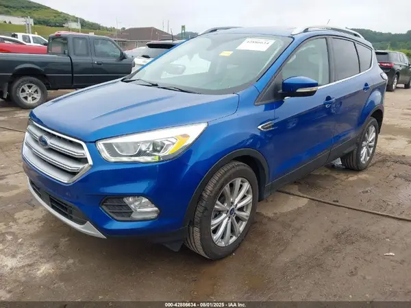 1FMCU9J95HUD57404 2017 FORD ESCAPE - Image 2