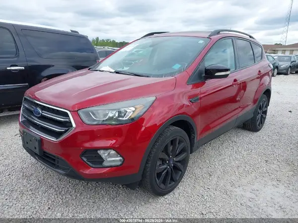 1FMCU9J95HUD83243 2017 FORD ESCAPE - Image 2