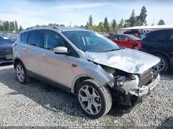 1FMCU9J95HUD87423 2017 FORD ESCAPE