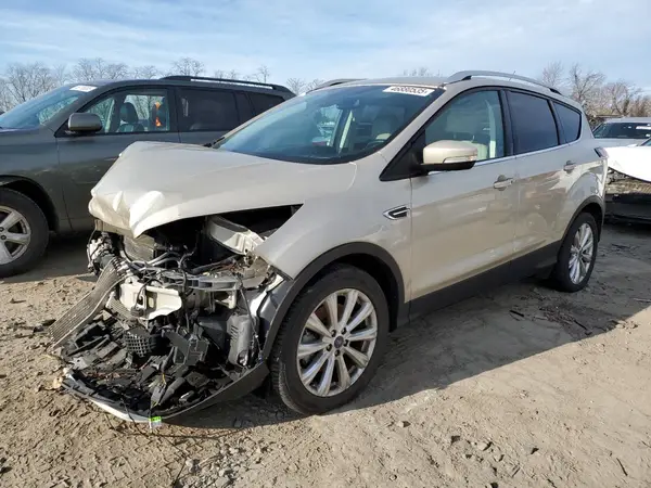 1FMCU9J95HUD91438 2017 FORD ESCAPE - Image 1