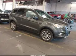 1FMCU9J95HUD94842 2017 FORD ESCAPE