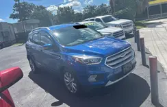 1FMCU9J95HUD95912 2017 FORD ESCAPE