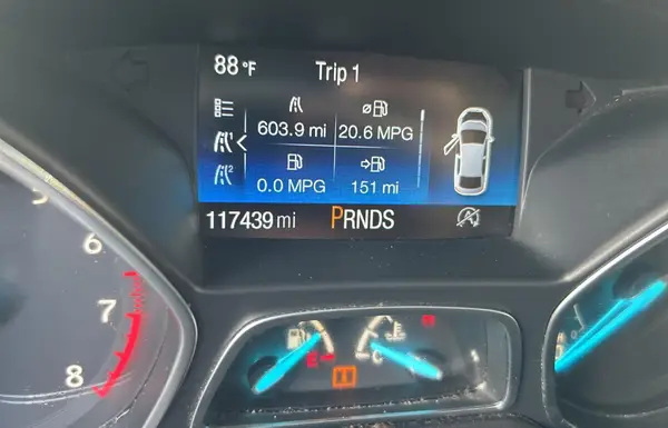 1FMCU9J95HUD95912 2017 FORD ESCAPE - Image 8