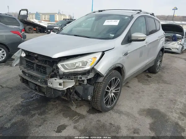 1FMCU9J95HUE00607 2017 FORD ESCAPE - Image 2