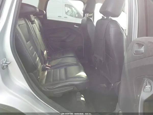 1FMCU9J95HUE00607 2017 FORD ESCAPE - Image 8