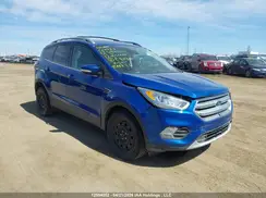 1FMCU9J95HUE80300 2017 FORD ESCAPE